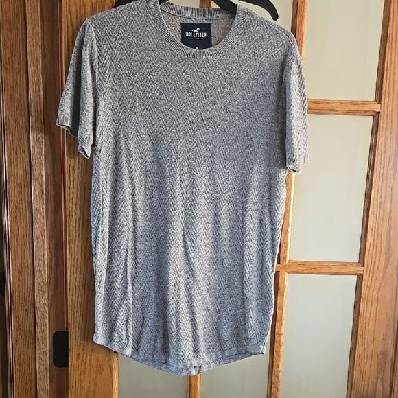 Hollister Tops - Hollister Gray Chevron Knit Short Sleeve Shirt Medium Top